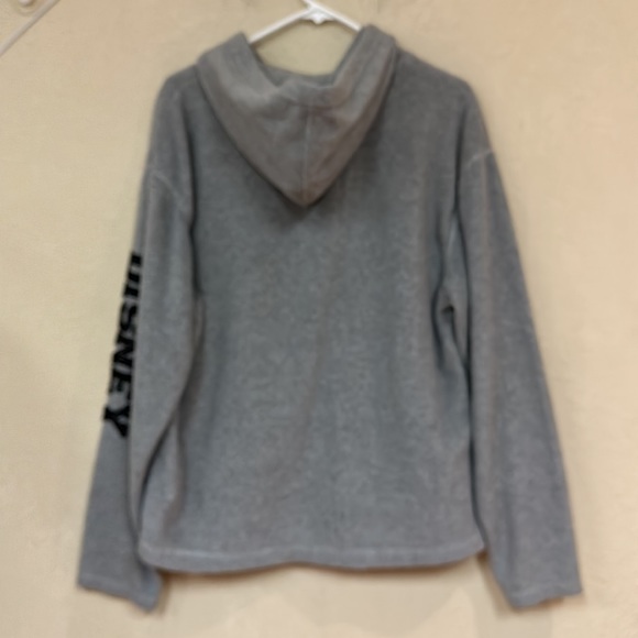 Disney Women’s star sleeve Pullover Sweatshirt size M - Picture 7 of 7